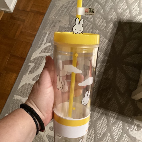 New Miffy Tumbler And Straw 16 oz - Picture 1 of 7
